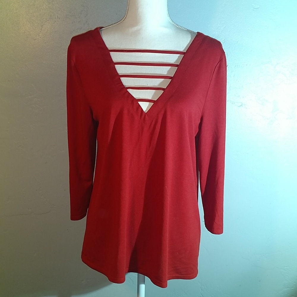 Soft, sexy, swing top.